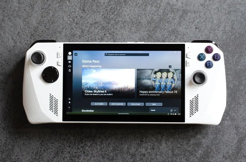 Microsoft Combines the Power of Xbox and Windows for handheld devices